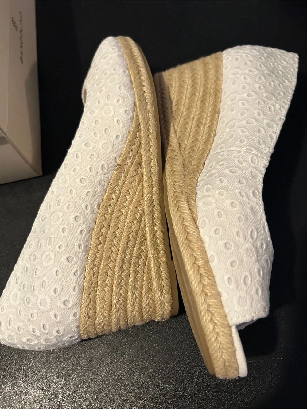 Bandolino White Eyelet Peep-Toe Espadrille Wedges